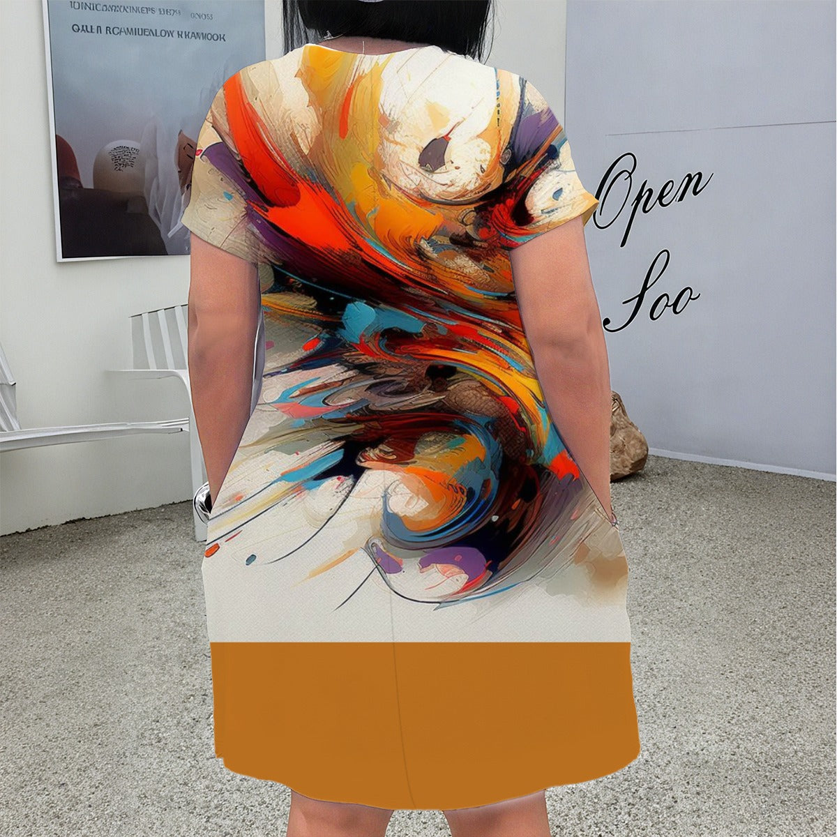 Women's Abstract Harmony V-Neck Short Sleeve Dress|Plus Size